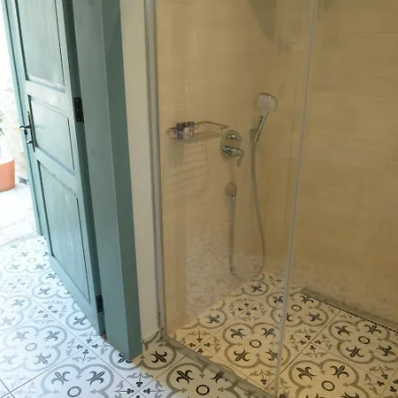 Oalis Boutique 4*