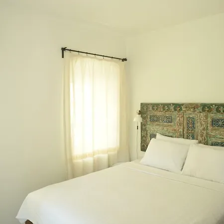 Oalis Boutique 4*